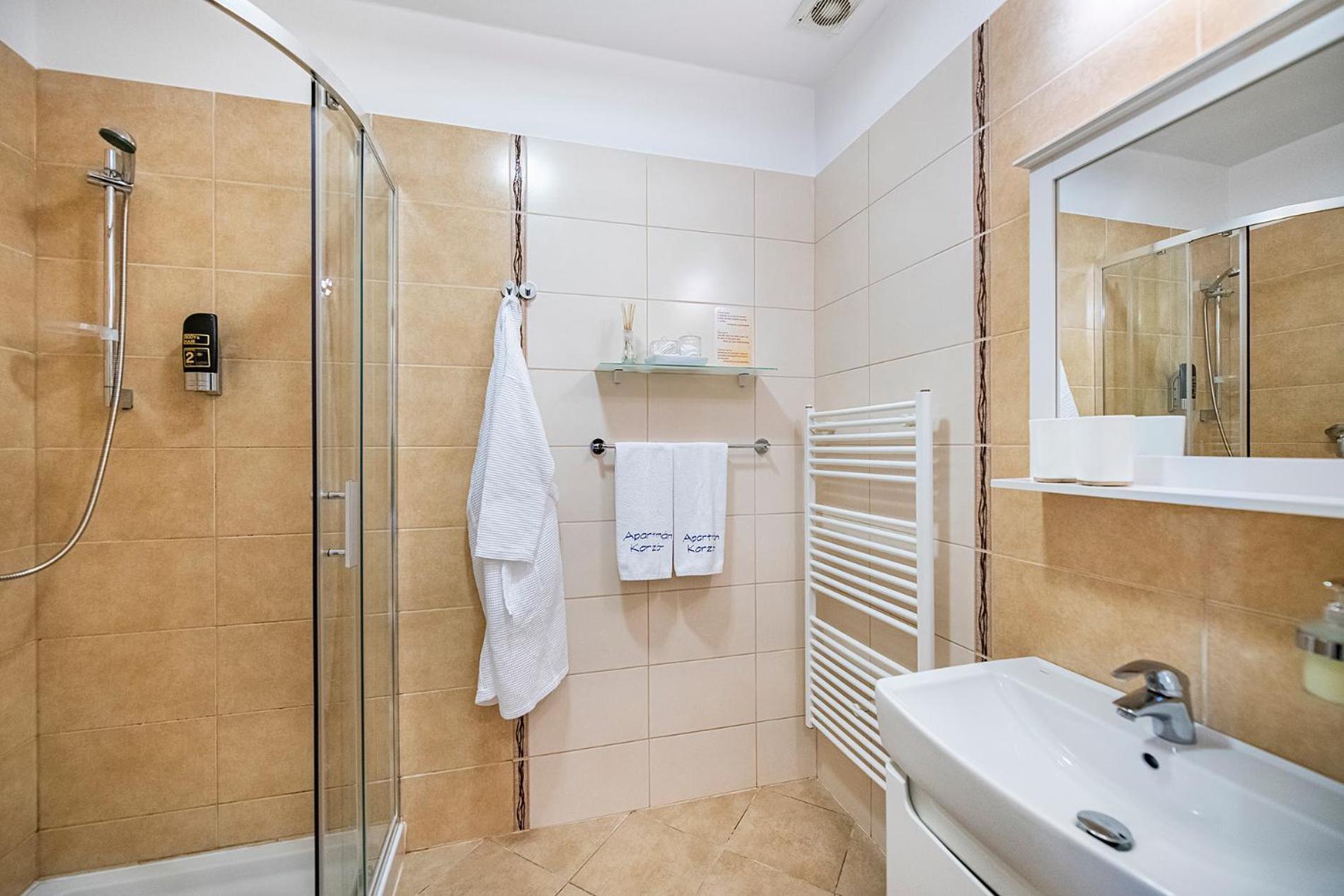 Besenova Apartman Korzar Экстерьер фото